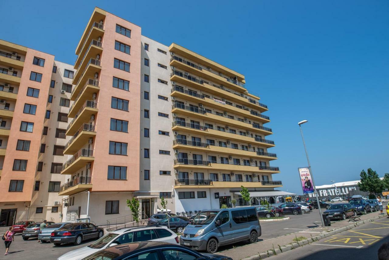 Summerland Happy Blue Apartment Mamaia